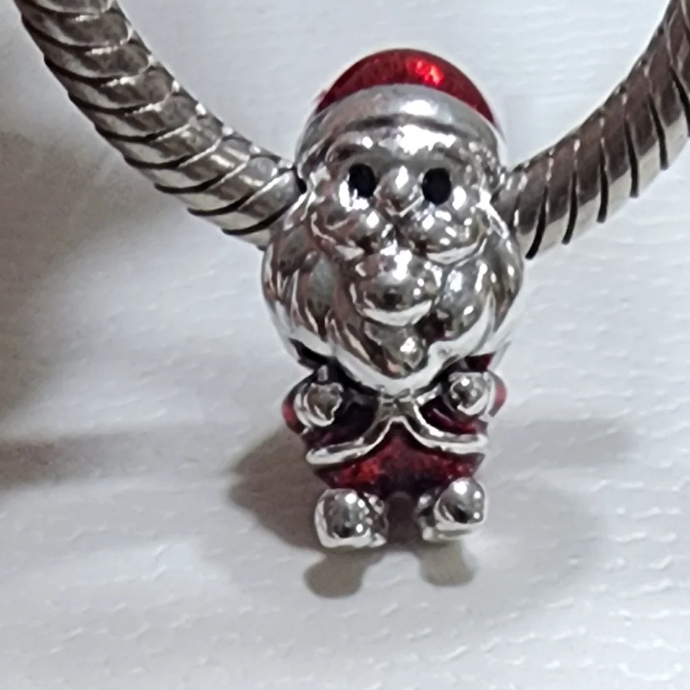 Pandora Playful Santa Charm
